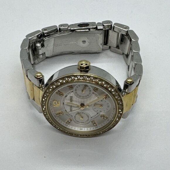 Michael Kors MK6055 Women\'s Two Tone Stainless Steel Analog Dial Watch JNA243 main image 9